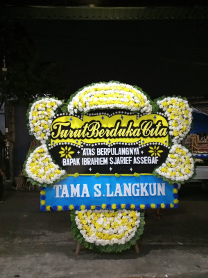 Papan Bunga Duka di Kumai